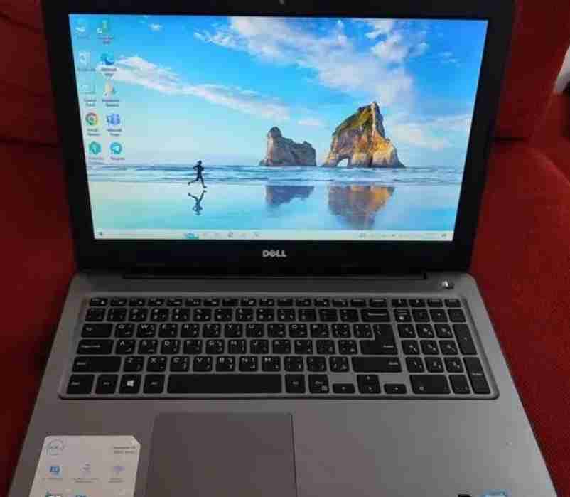 Laptop Dell Inspiron 15