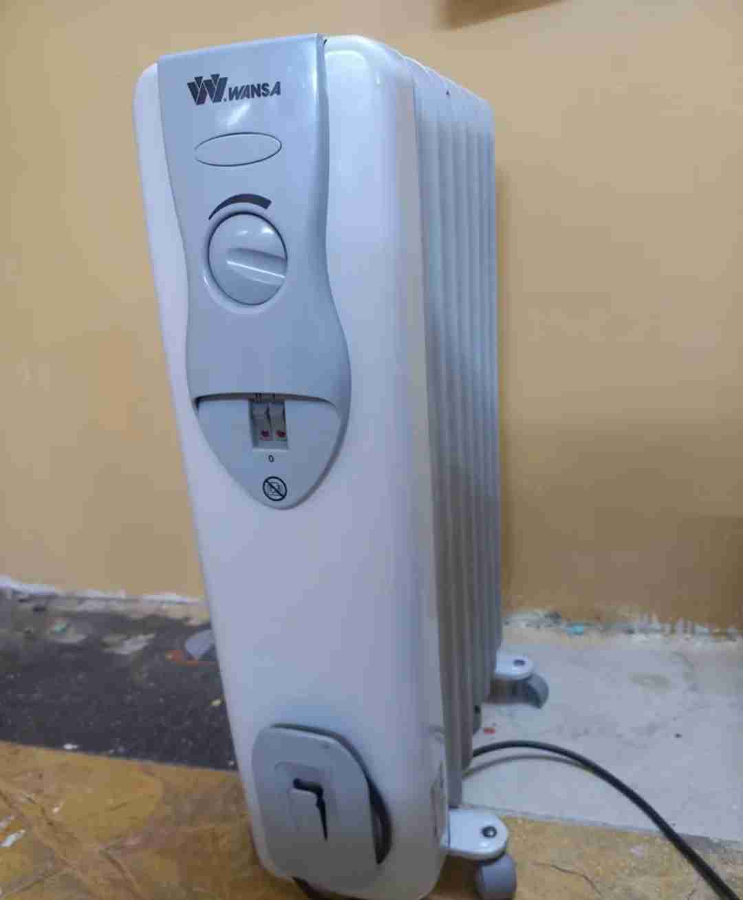 Wansa Heater For Urgent Sale in Jleeb Al Shuyoukh