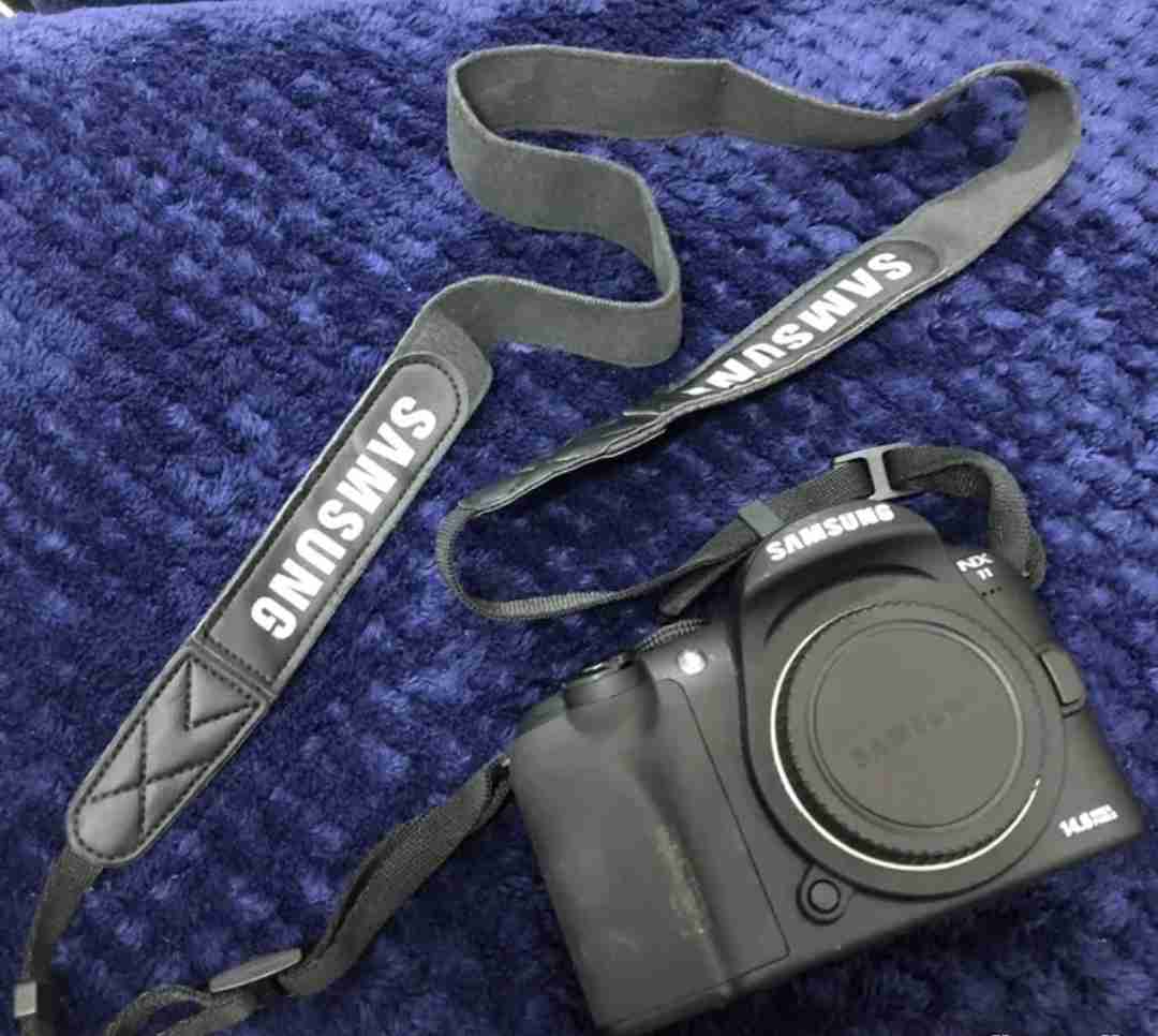 Samsung DSLR