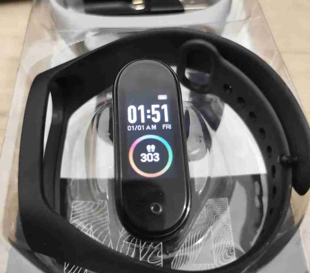 للبيع ساعة رياضية smart bracelet m4