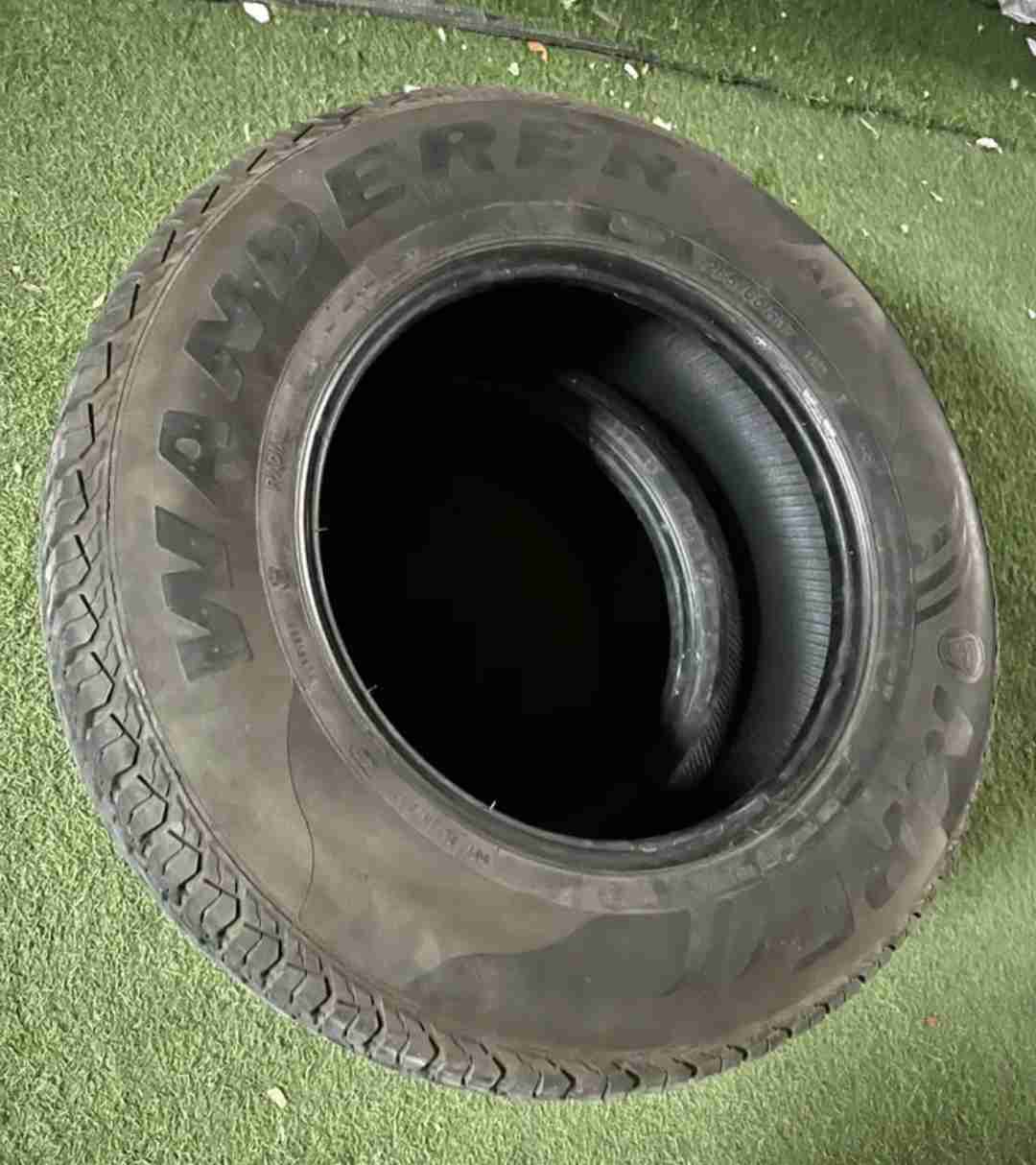 Indian 2 Tyres MRF
أ