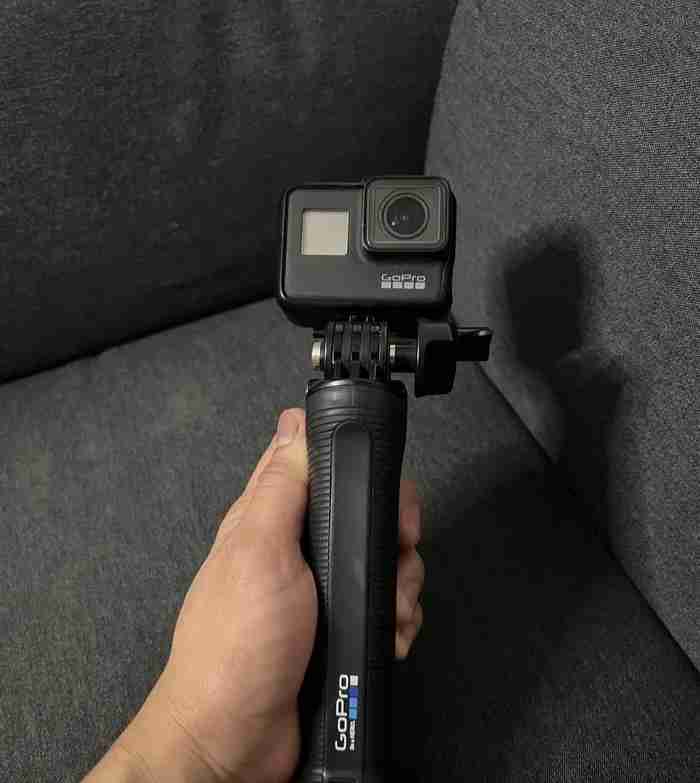 Go pro Hero7 Black with 3-way tripod