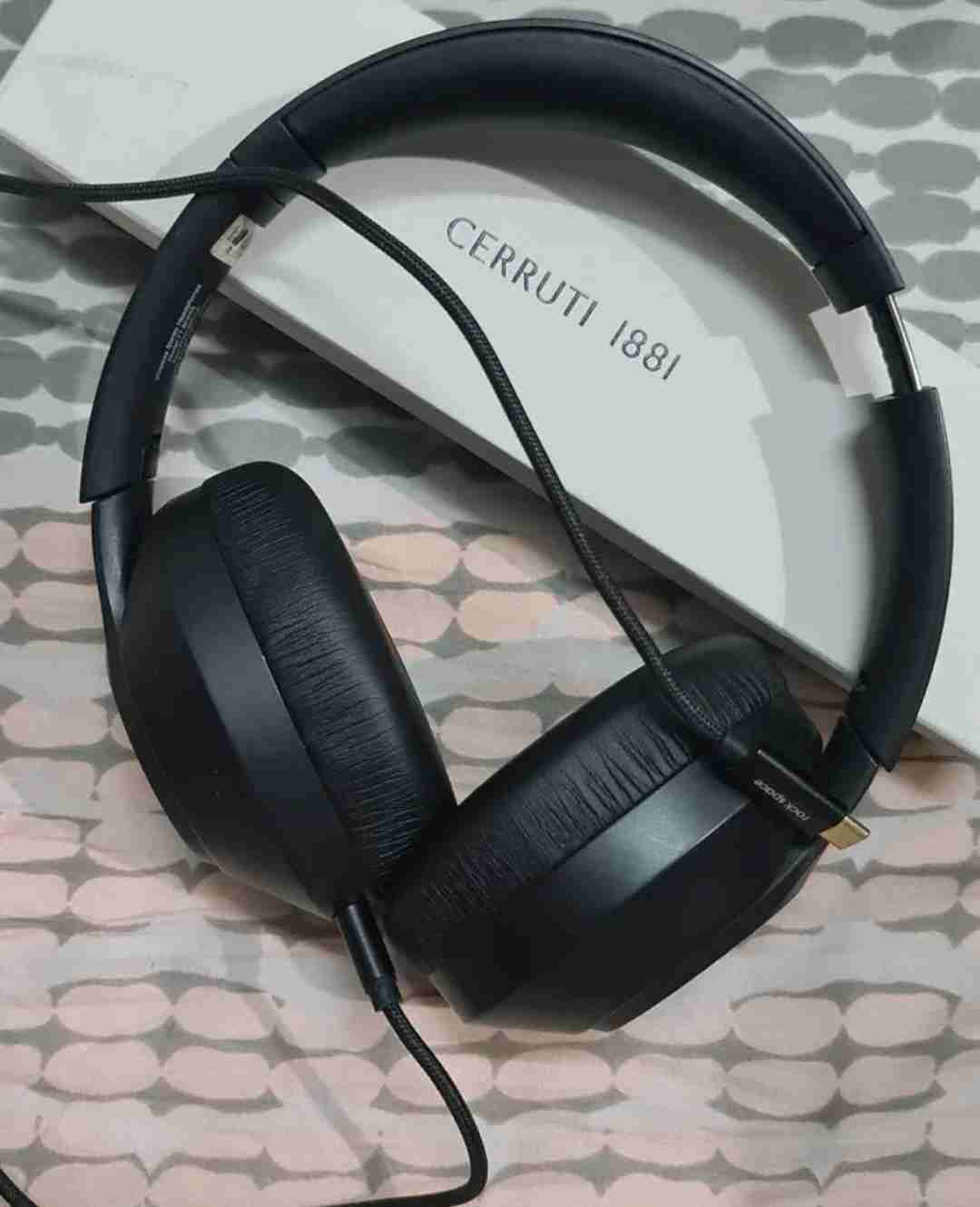 SoundSurge headphone type C