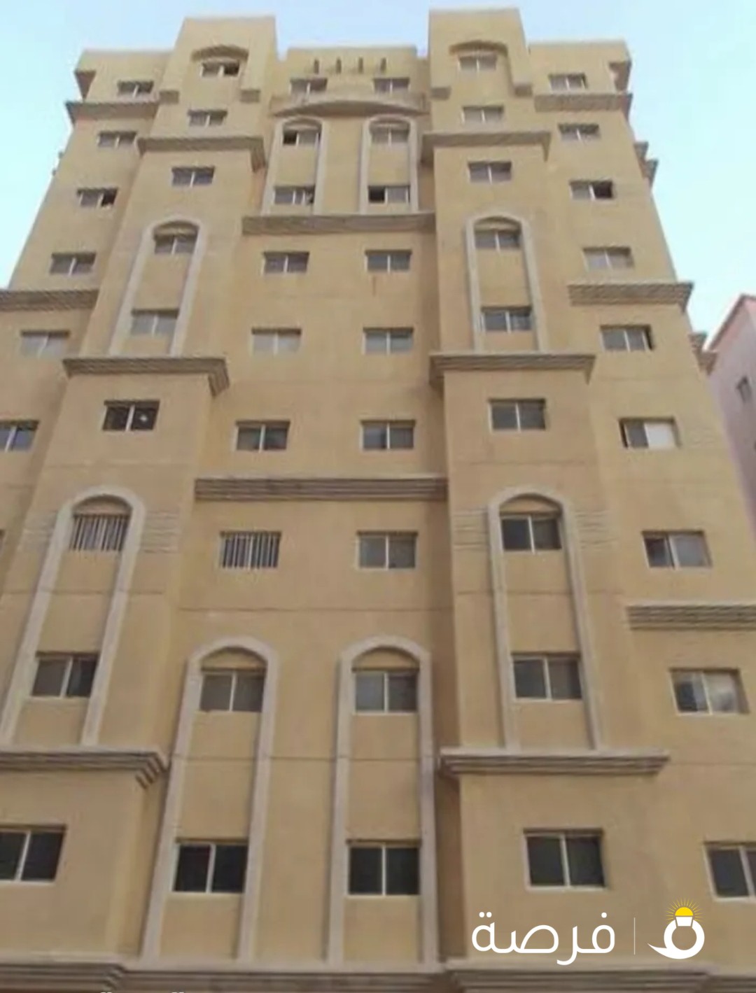 للبيع عمارة في ميدان حولي 853م