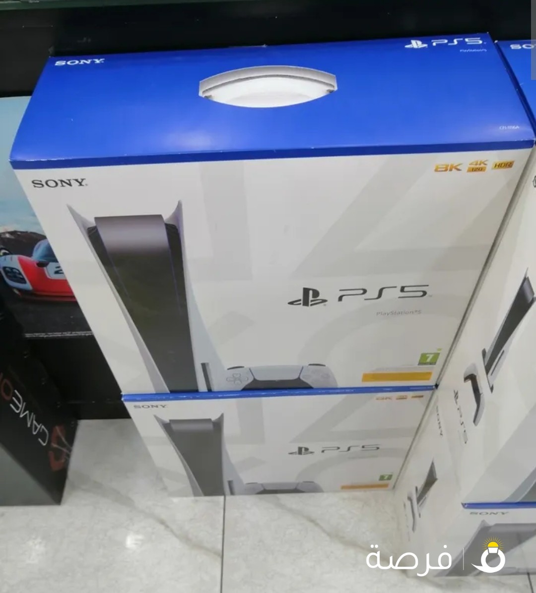 Ps5 بالكرتون مستعمل شهرين فقط