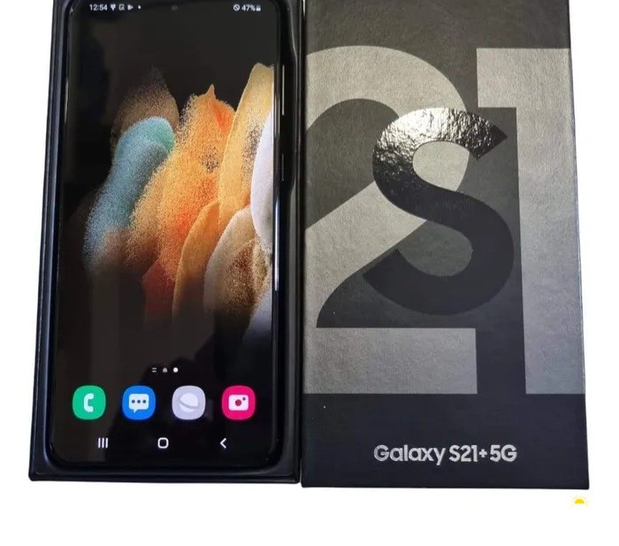 aamsung s21 +plus 5 G like a new