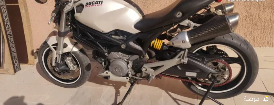 Ducati monster 696
2010 model
87km mileage