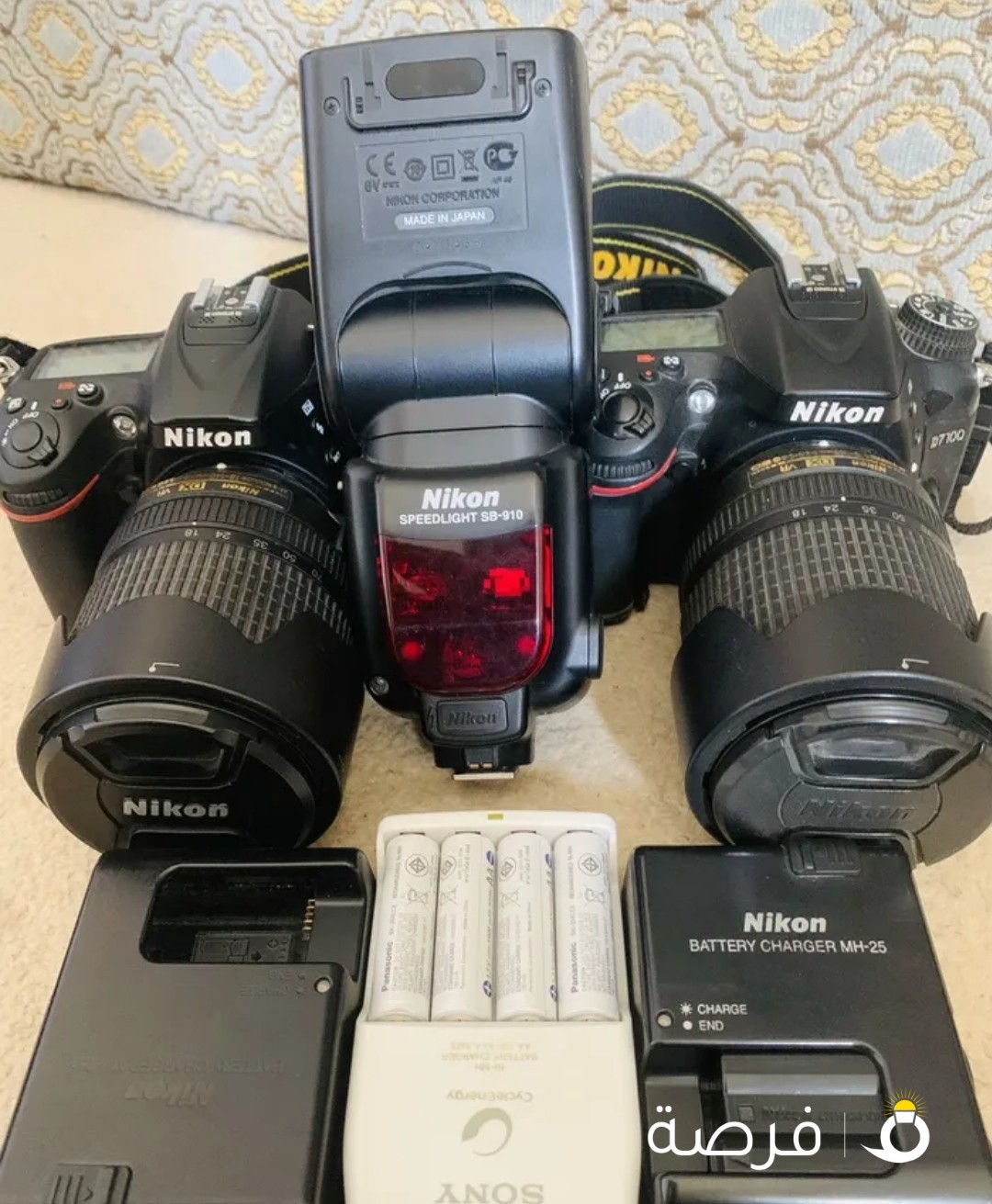 عدد 2 كاميرا نيكون D7100 + D7200 + فلاش نيكون 910