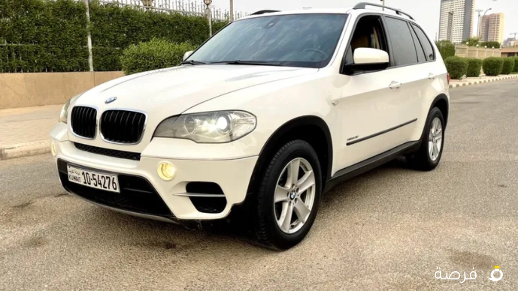 BMW X5 V6 2011 العداد 159 السعر 2950 6سلندر